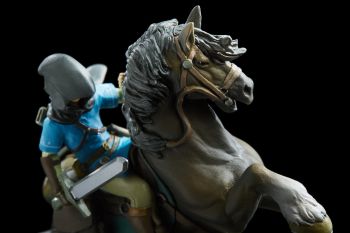 images/products/amiibo_tloz_botw_rider/__gallery/amiibo_Zelda_E32016_image02-3_Link(Rider).jpg