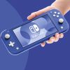 Blå Nintendo Switch Lite slippes i Europa den 7. mai!